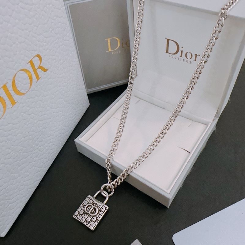 Christian Dior Necklaces